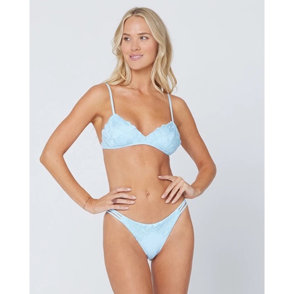 l*space Bikini Set in Sky Blue - Picture 12 of 16